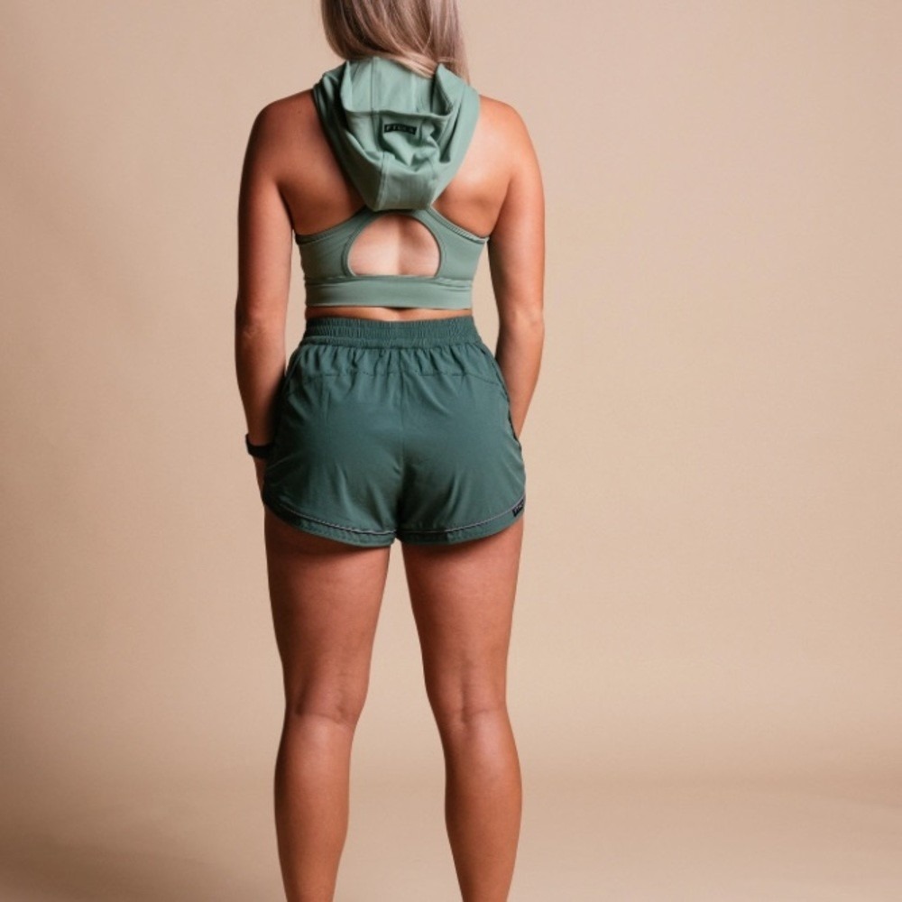 P'TULA Sports Bra Womens Medium Green Hooded Half-Zip Racerback Gym Workout